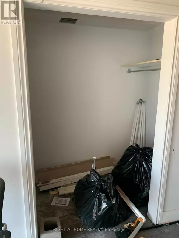 Ottawa, ON K2G1E5,1891 Merivale RD #102