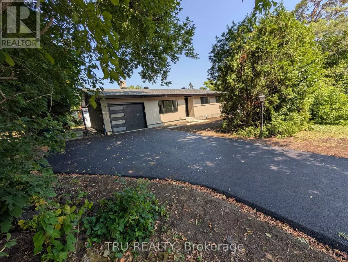 Ottawa, ON K2E5Y4,39 SUNNYCREST DRIVE