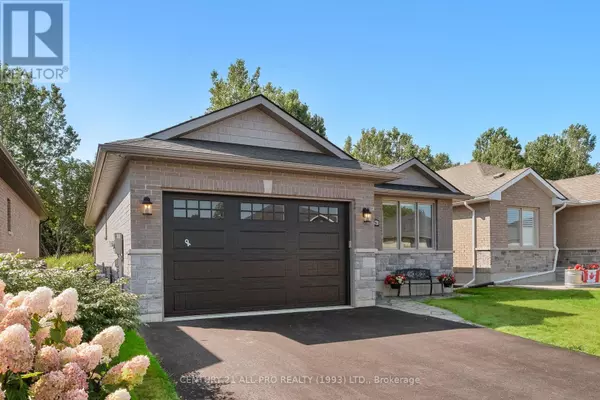 Brighton, ON K0K1H0,76 ROYAL GALA DRIVE