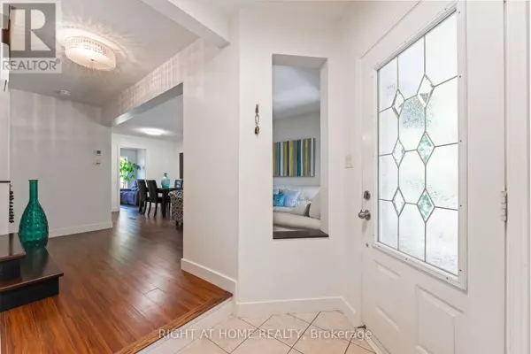 Ottawa, ON K2T1A7,142 BLACKDOME CRESCENT