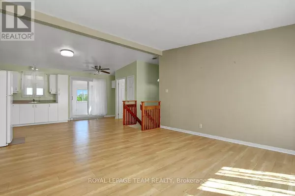 Edwardsburgh/cardinal, ON K0E1X0,8055 COUNTY RD. 44 ROAD