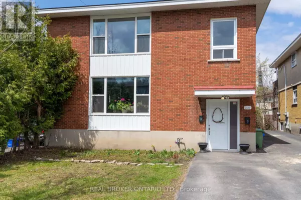 2659 CONN STREET, Ottawa, ON K2B7C4