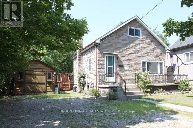 London East (east M), ON N5Z2V9,217 GILES STREET