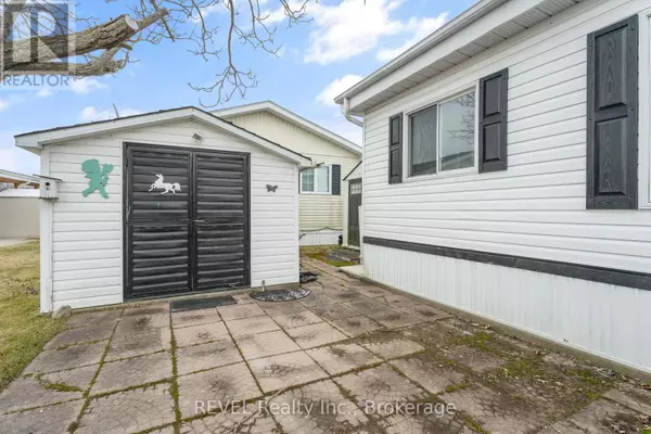 Fort Erie (black Creek), ON L0S1S1,3033 TOWNLINE RD #350