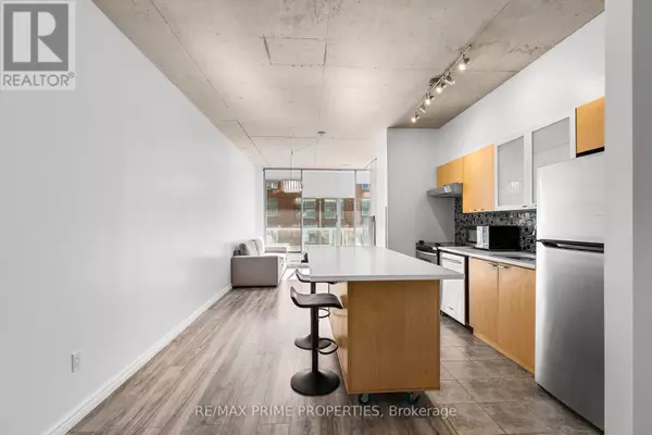 Ottawa, ON K1N1J7,383 Cumberland ST #311