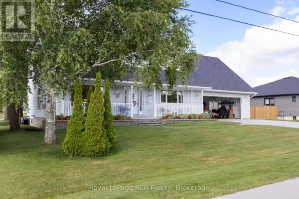 Wellington North (mount Forest), ON N0G2L0,201 CHURCH STREET N