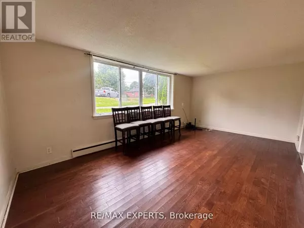 Belleville (belleville Ward), ON K8P2J2,63 Donald ST #Unit 1