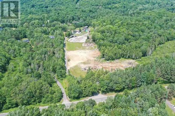 Huntsville (chaffey), ON P1H1N4,120 HUTCHESON BEACH ROAD