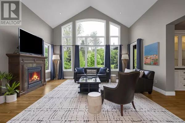 Puslinch, ON N0B2J0,7412 BOYCE DRIVE