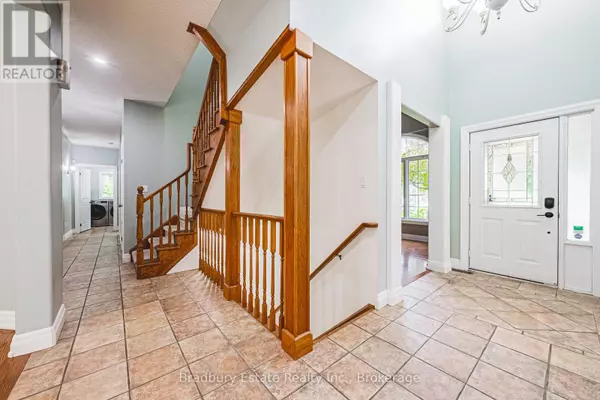 Hamilton (carlisle), ON L0R1H3,18 PALOMINO DRIVE