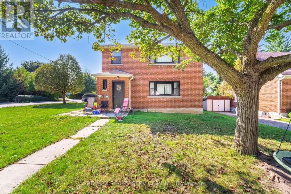 Waterloo, ON N2L2H5,(LOWER LEVEL) - 21 BEVERLEY STREET
