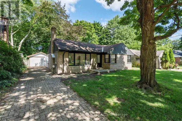 London North (north N), ON N6H2X1,32 BRAEMAR CRESCENT