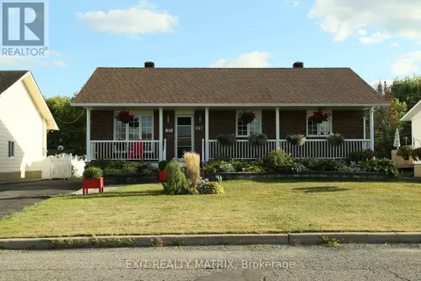 697 OMER STREET, Hawkesbury, ON K6A3G1