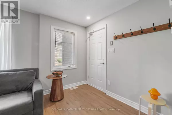 Ottawa, ON K1C0A5,283 Titanium Private North #A