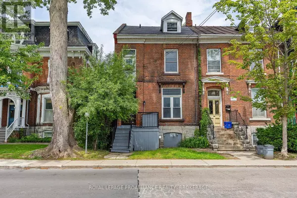 120 BAGOT STREET, Kingston (central City East), ON K7L3E5