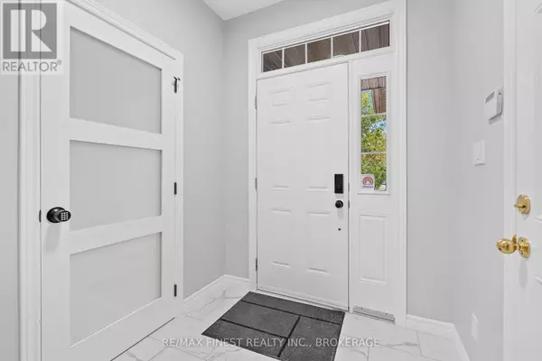Kingston (east Gardiners Rd), ON K7M0A6,995 SWANFIELD STREET