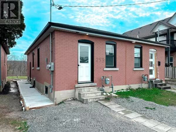 233 PELHAM ROAD, St. Catharines (western Hill), ON L2S1W8