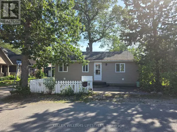 58 CENTRE STREET, Lambton Shores (grand Bend), ON N0M1T0