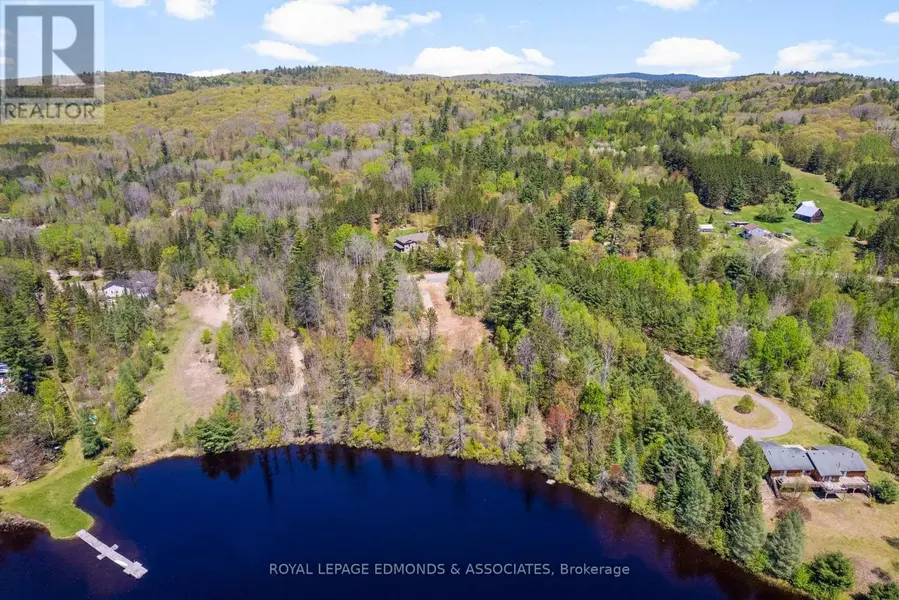 00 OLD BARRY'S BAY ROAD, Madawaska Valley, ON K0J1B0
