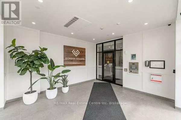 Guelph (pineridge/westminster Woods), ON N1L0P5,1880 Gordon ST #104