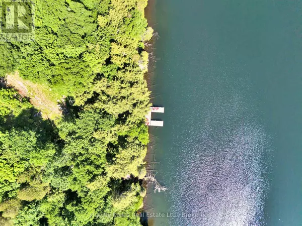 Lake Of Bays (sinclair), ON P1H2J6,1082 Carl Fisher DR #3