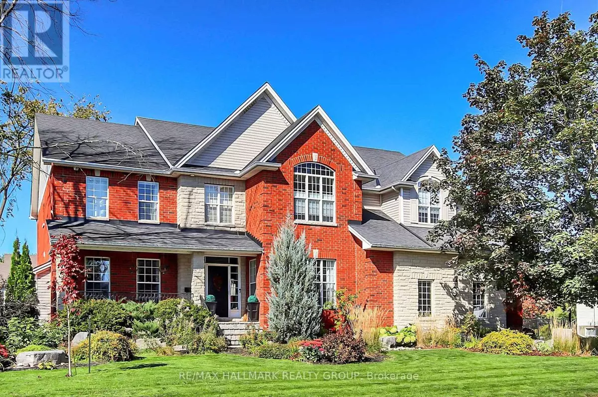 Ottawa, ON K2S1W5,13 BEECHGROVE GARDENS