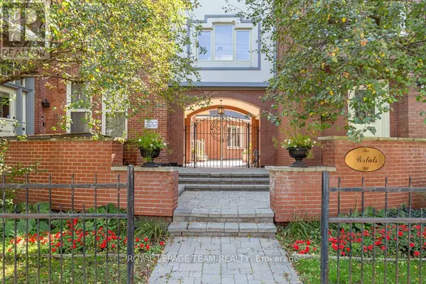 292 Laurier AVE #9, Ottawa, ON K1N6P5