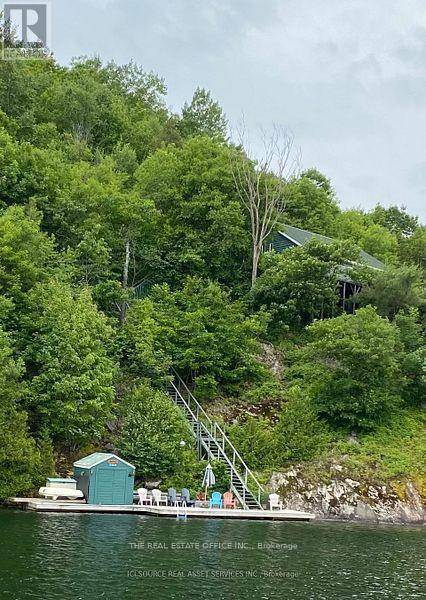 Muskoka Lakes (watt), ON P0B1M0,12 ISLAND M