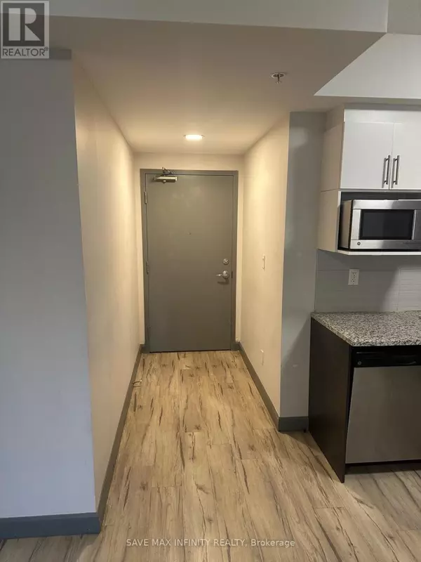 Waterloo, ON N2L3V9,258B Sunview ST #272