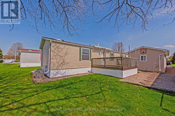 5 Stewart ST #A, Strathroy-caradoc (se), ON N7G1A1