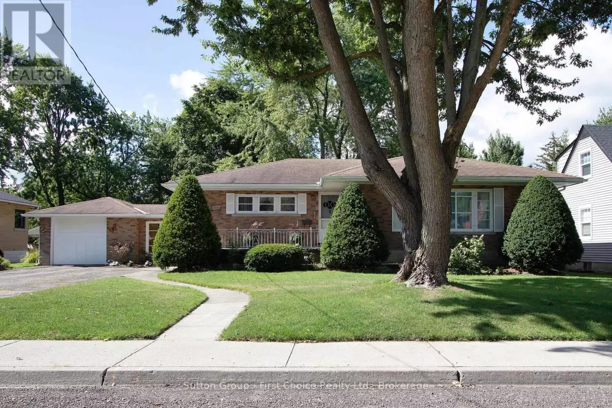 Stratford, ON N5A5Z3,137 BRITANNIA STREET E