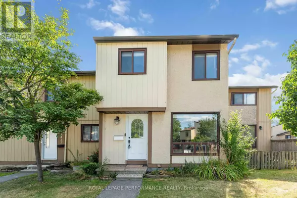 1439 Bethamy LN #28, Ottawa, ON K1J8P7