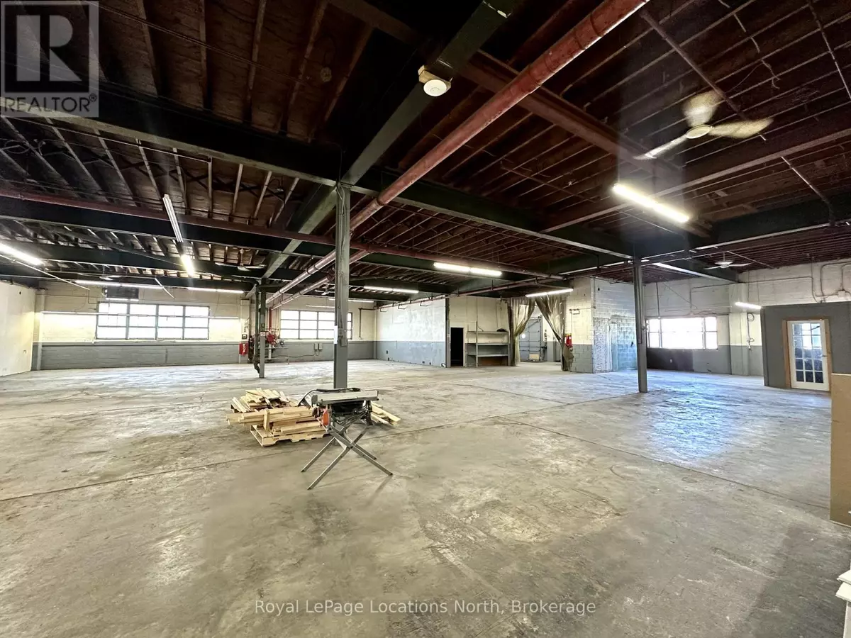 Meaford, ON N4L1H4,278 Cook ST #8W