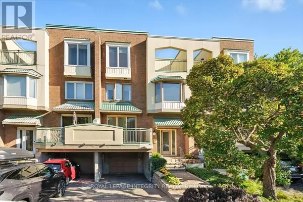 17 COLUMBUS AVENUE, Ottawa, ON K1K1R2