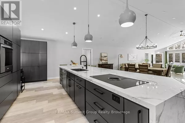 West Grey, ON N0C1H0,615690 HAMILTON LANE