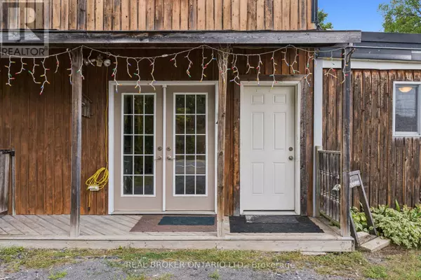 Lanark Highlands, ON K0G1K0,2880 HWY 511