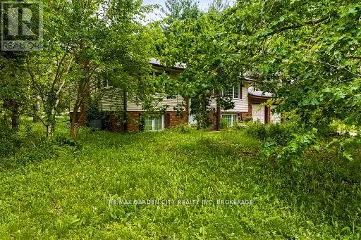 53825 ZION RD #Main House, Wainfleet (marshville/winger), ON L0S1V0