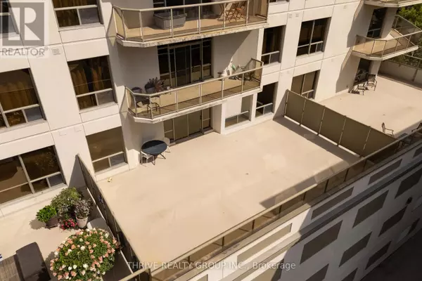 London East (east F), ON N6A6K3,250 Pall Mall ST #407