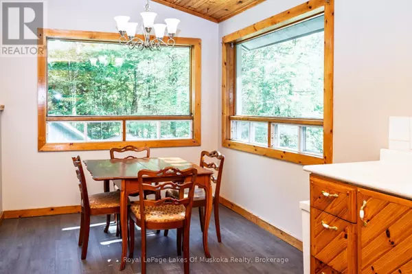 Huntsville (stephenson), ON P0B1M0,779 OLD MUSKOKA ROAD