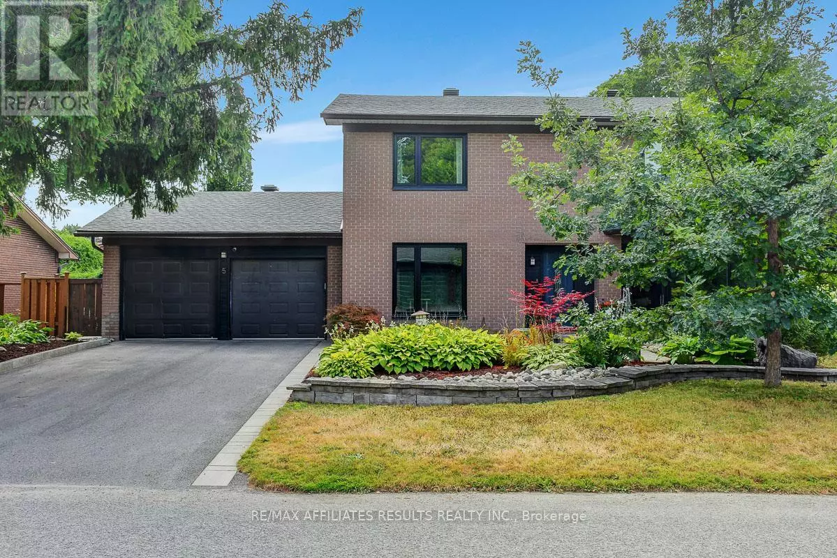 Ottawa, ON K2K1W1,5 TIFFANY CRESCENT