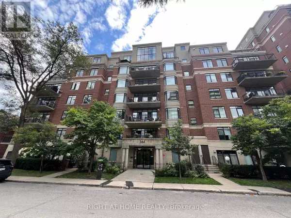 Ottawa, ON K2P2P3,364 COOPER ST #504