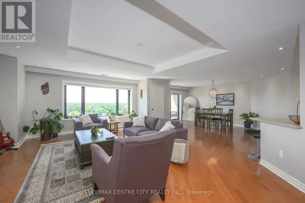 London East (east K), ON N6A5N8,19 King ST #1102