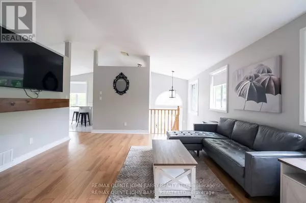 Quinte West (murray Ward), ON K8V5P4,524 CHRISTIANI ROAD