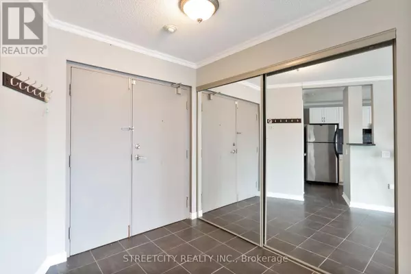 London East (east F), ON N6A2S3,500 Talbot ST #1203