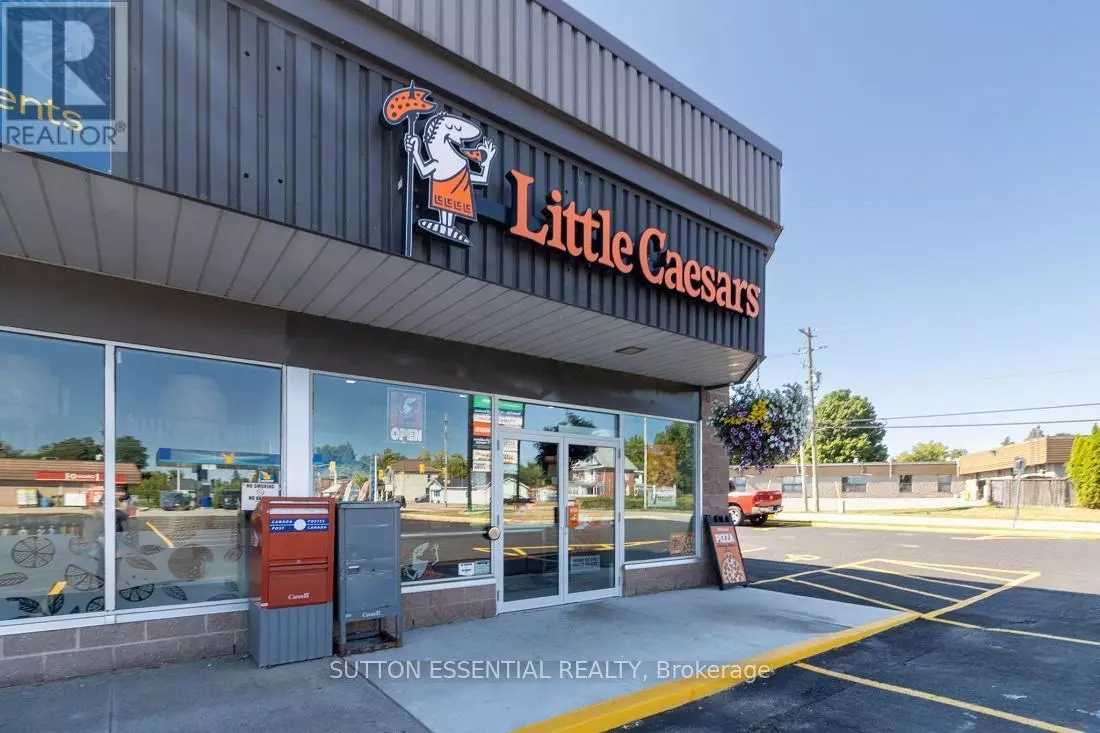 Smiths Falls, ON K7A3Z3,207 BROCKVILLE STREET