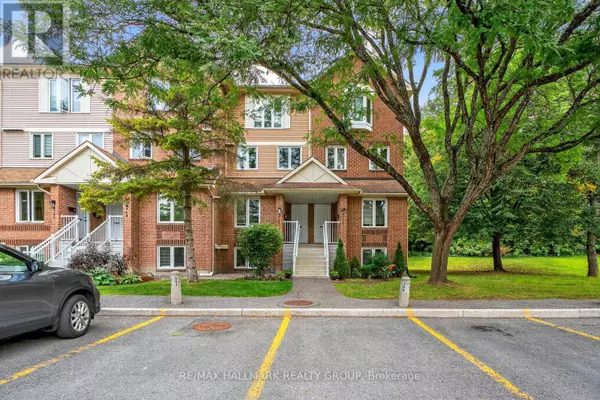 6746 Jeanne DArc BLVD #B, Ottawa, ON K1C6E9
