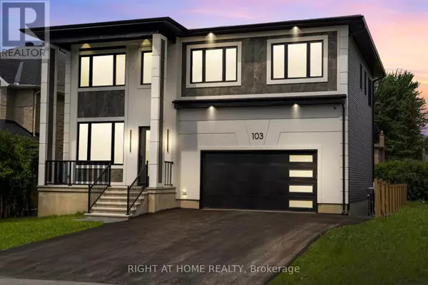 103 FIELDROW STREET, Ottawa, ON K2G2Y8