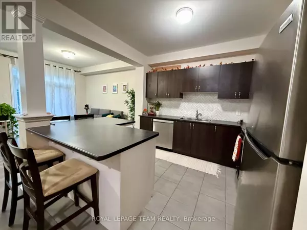 Ottawa, ON K2J6S9,709 MEGREZ WAY E