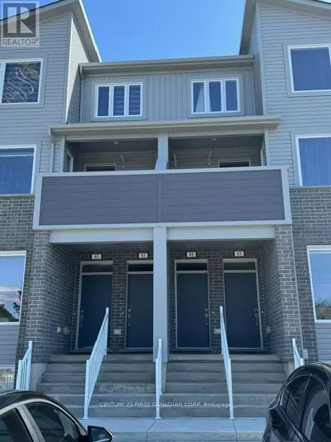 London South (south J), ON N5Z0B3,990 DEVERON CRES #49