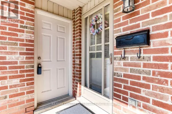 London South (south U), ON N6M1H7,1199 Reardon BLVD #14